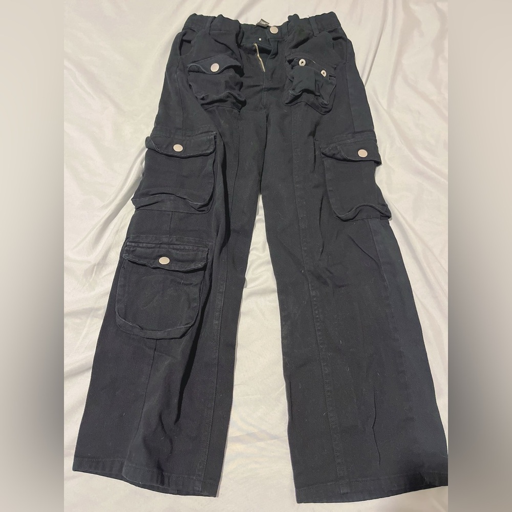 "Essential Black Cargo Jeans – Stylish, Durable, and Versatile"